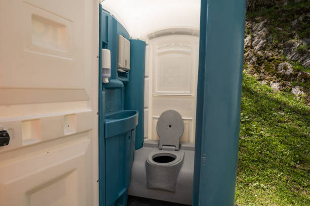 Portable Toilet Options We Offer in Hide A Way Lake, MS